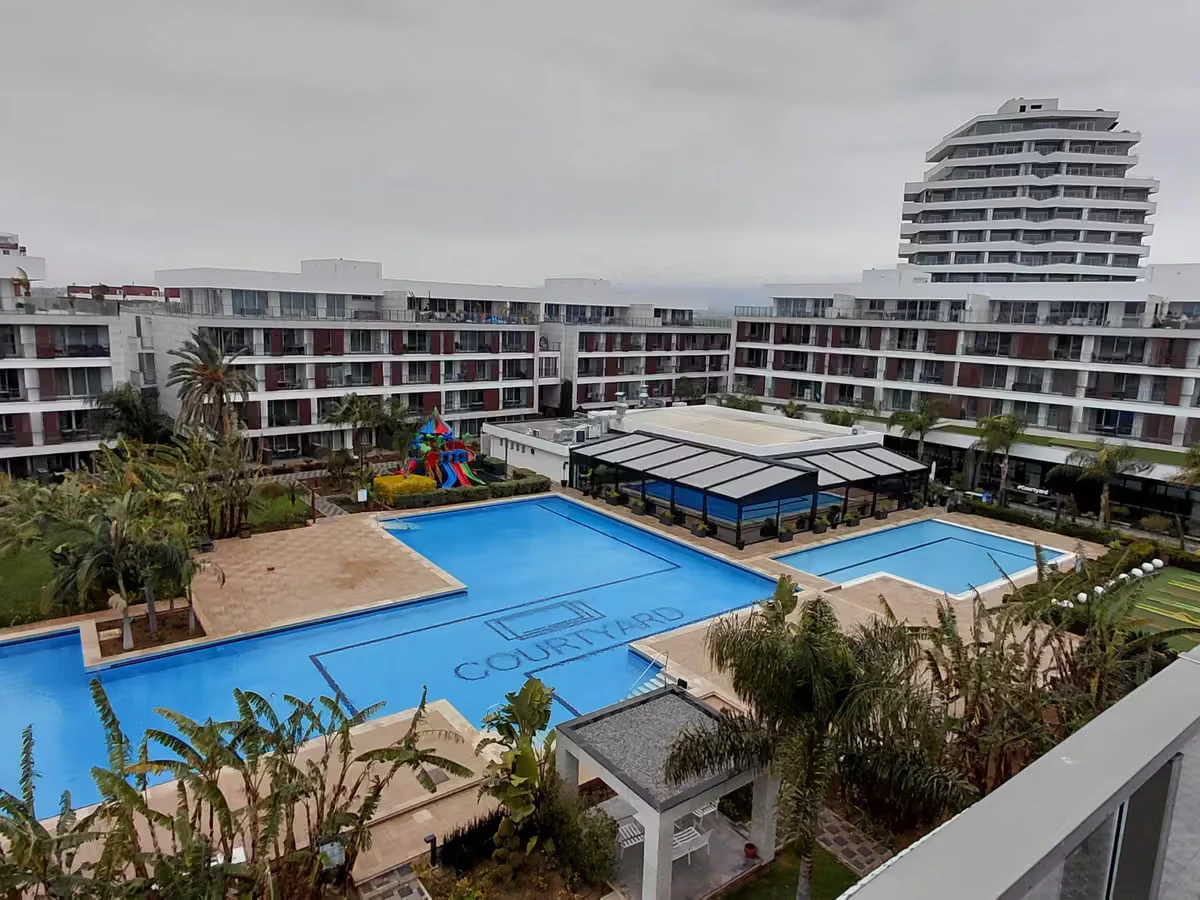 Courtyard Long Beach