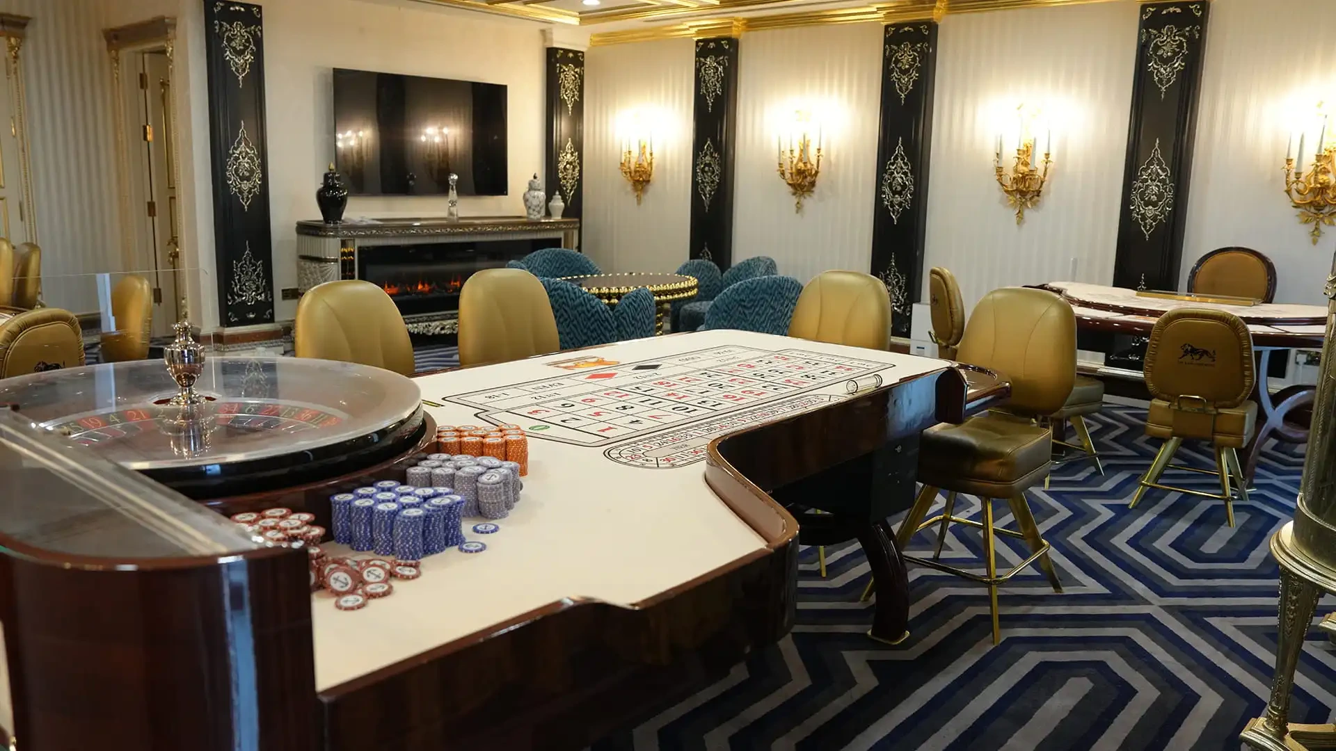 Les Ambassadeurs Hotel - 1
