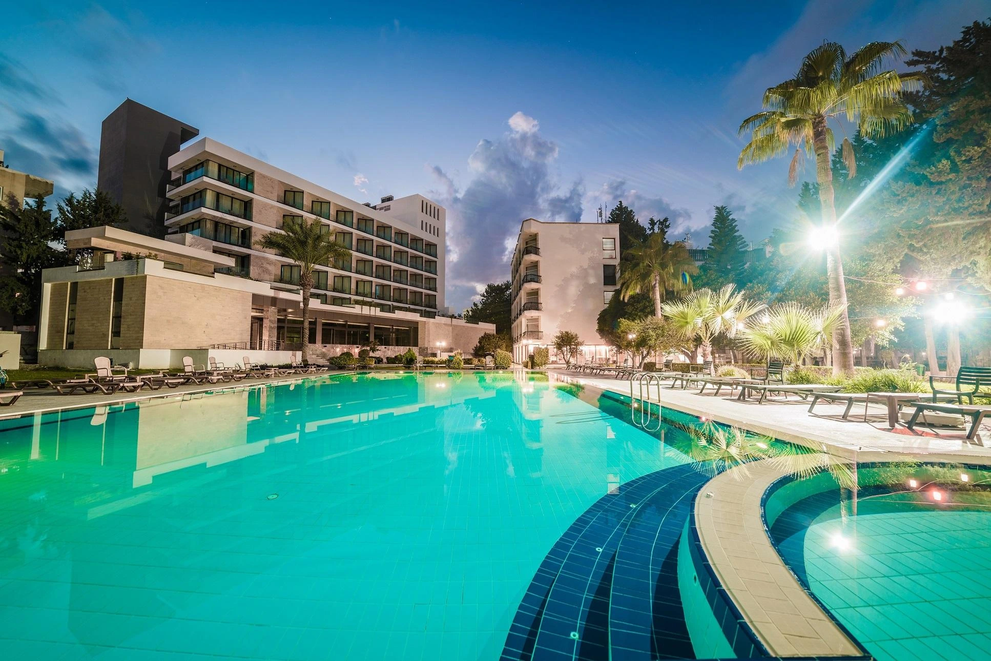 Pia Bella Hotel - 1